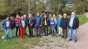 Mitglieder und Freunde der Schramberger SPD wanderten zum Naturfreundehaus Sommerecke.