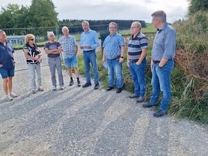 SPD-Mitglieder aus dem Landkreis Rottweil informierten sich über die Biogasanlage der Firma BRS in Deißlingen.