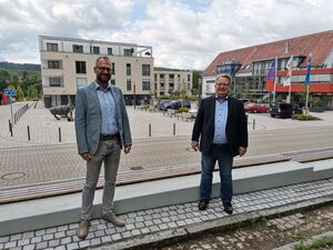 Bürgermeister Ralf Ulbrich (von links) und SPD-Bundestagskandidat Mirko Witkowski. Foto: Tanja Witkowski